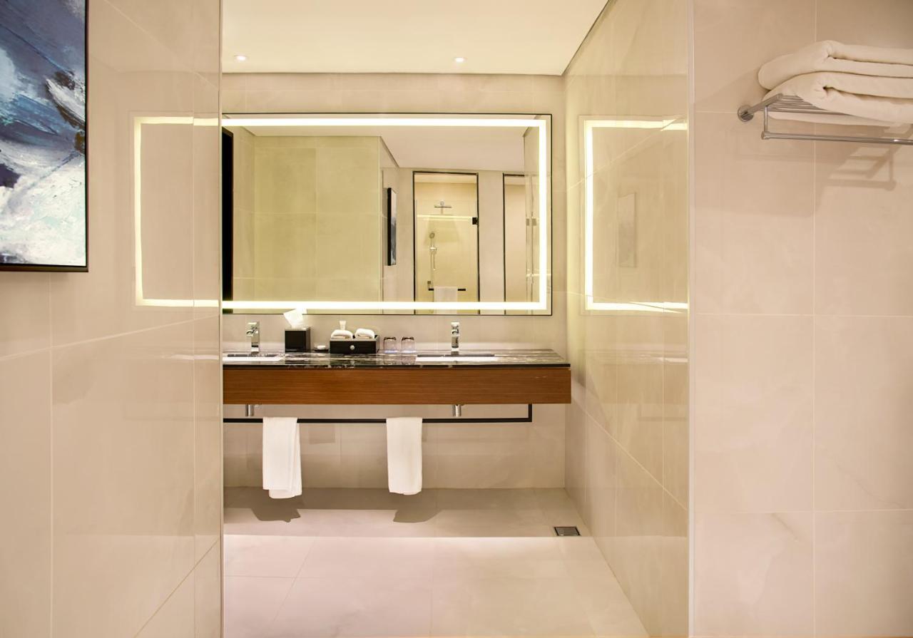 דובאי Asiana Grand Hotel מראה חיצוני תמונה Bathroom